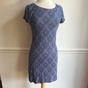 Hatley Nellie dress in geometric navy with a pink trim small EUC
